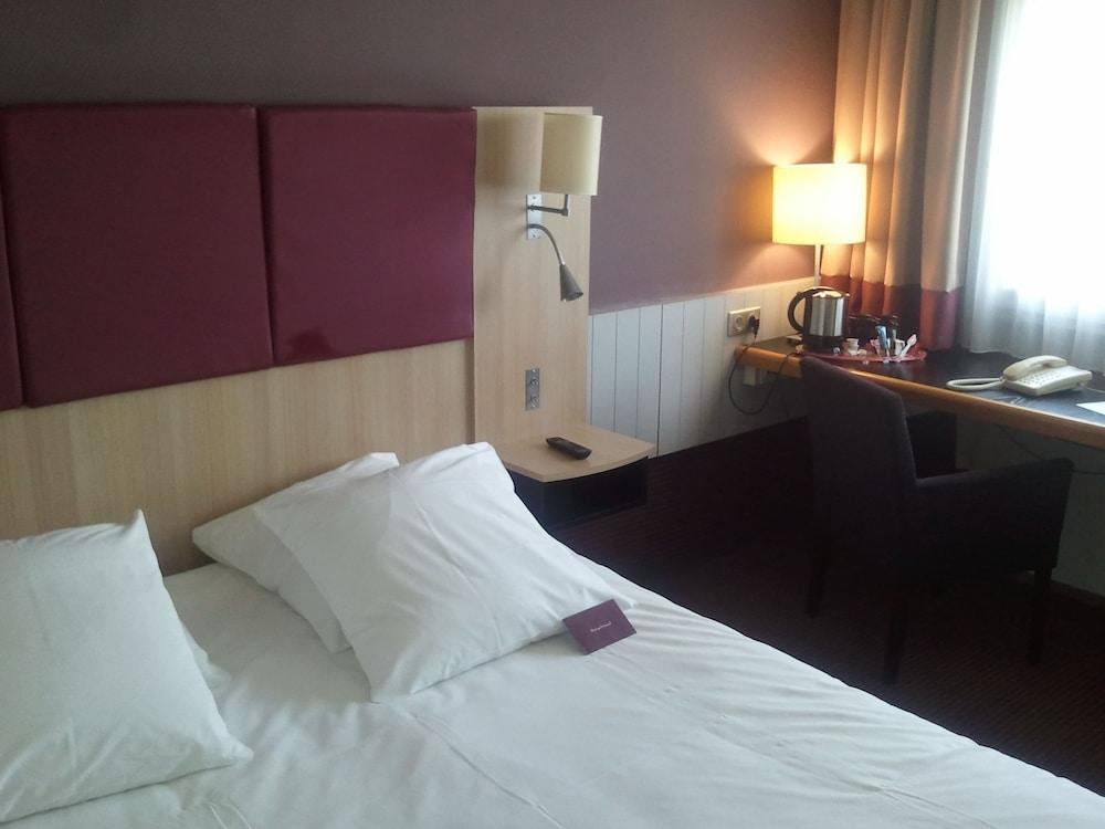 Mercure Strasbourg Aeroport Ostwald Bagian luar foto