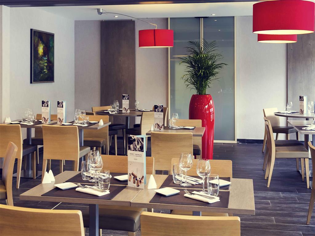 Mercure Strasbourg Aeroport Ostwald Bagian luar foto