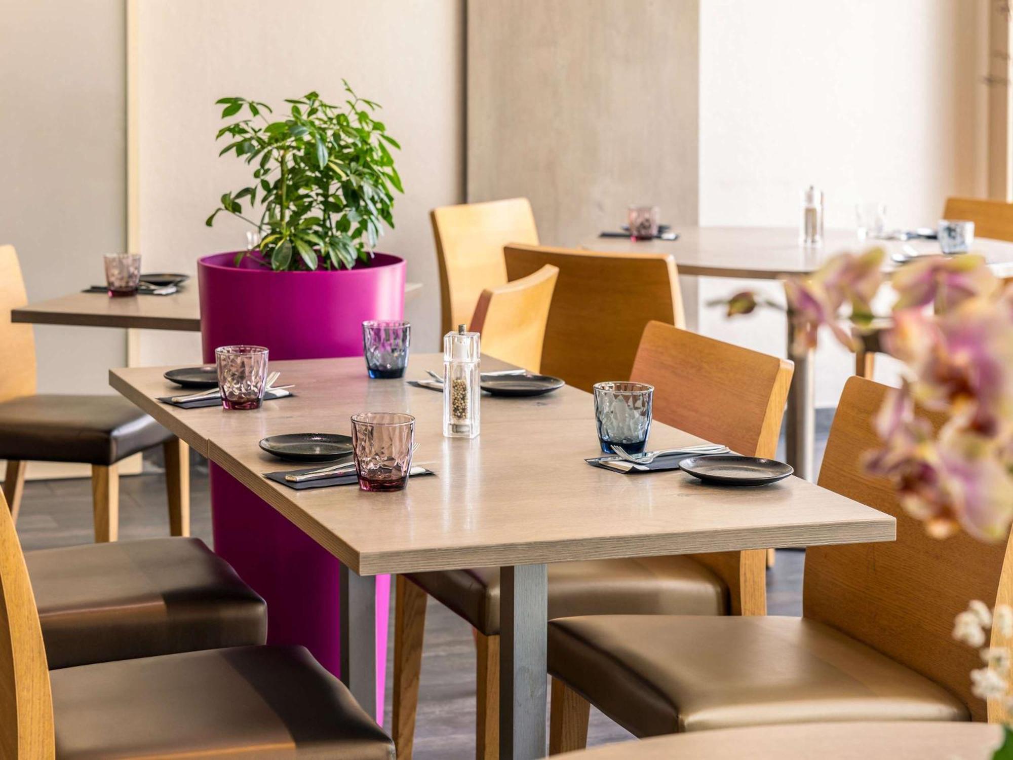 Mercure Strasbourg Aeroport Ostwald Bagian luar foto